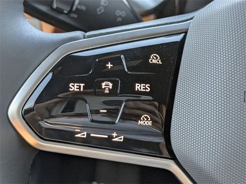 New 2025 Volkswagen ID. Buzz Pro S image 28