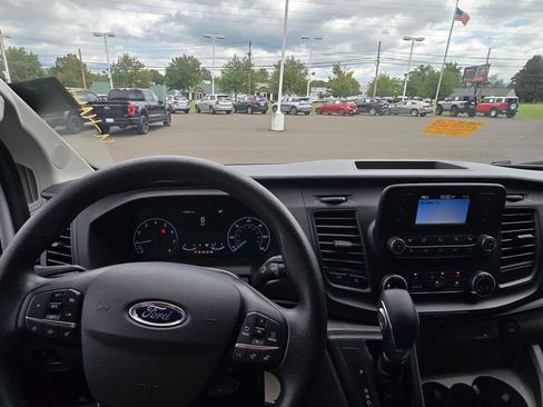 Used 2025 Ford Transit 250 Low Roof w/ Exterior Upgrade Package RWD image 3