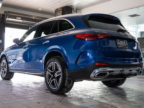 New 2026 Mercedes-Benz GLC 300 4MATIC image 6