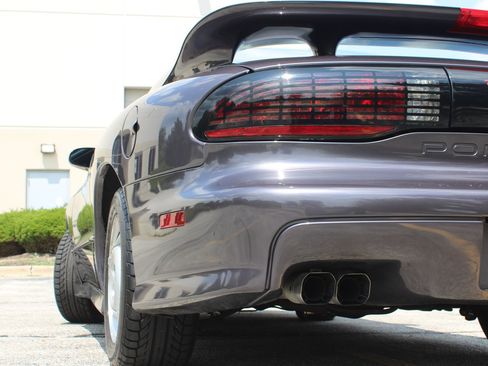 Used 1994 Pontiac Firebird Trans Am RWD image 24