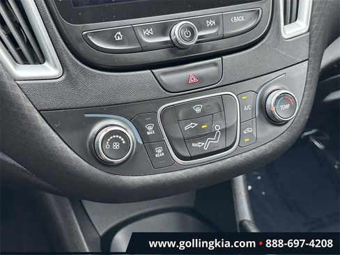 Used 2019 Chevrolet Malibu RS image 25