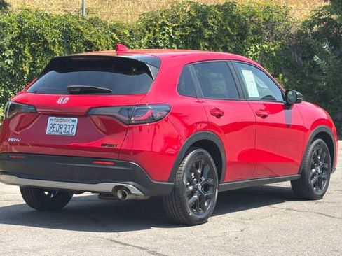 Certified 2023 Honda HR-V Sport image 4