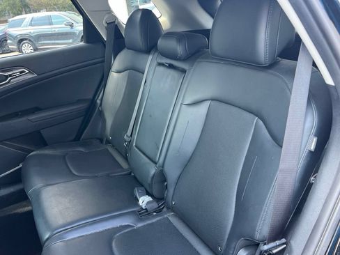 Used 2025 Kia Sportage EX w/ Premium Package FWD image 23