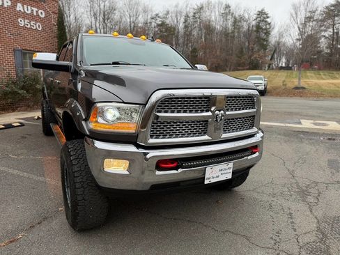 Used 2014 RAM 2500 Laramie w/ HD Snow Plow Prep Group image 9