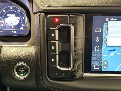 Used 2023 GMC Yukon XL Denali w/ Denali Reserve Package image 17