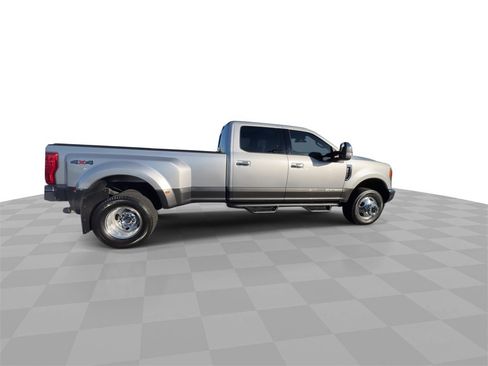 Used 2019 Ford F350 Lariat w/ Lariat Ultimate Package image 8