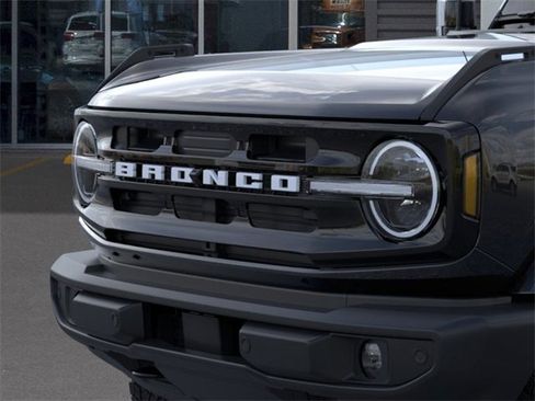 New 2025 Ford Bronco Outer Banks image 19