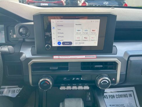 Used 2025 Toyota Tacoma SR5 image 16