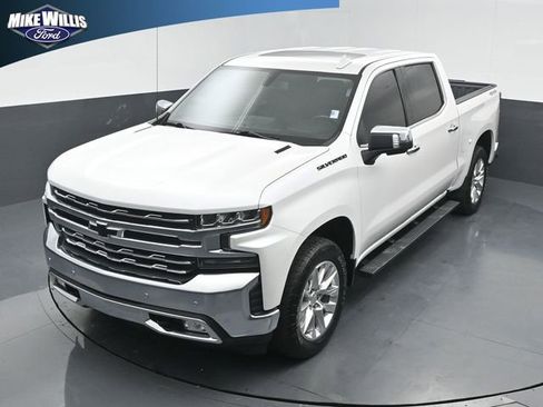 Used 2022 Chevrolet Silverado 1500 LTZ w/ LPO, Dark Essentials Package image 11