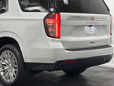 Used 2024 Chevrolet Tahoe LT w/ LT Signature Plus Package image 7