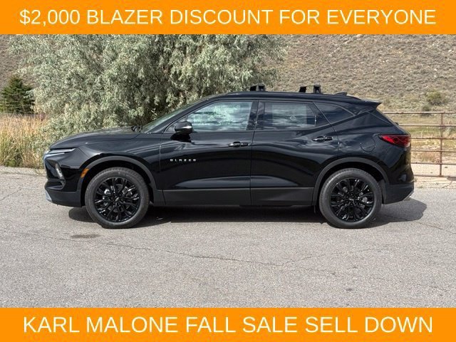 New 2026 Chevrolet Blazer LT w/ Sound & Technology Package AWD/4WD image 2