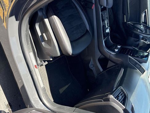 Used 2021 Ford Edge ST-Line AWD/4WD image 14