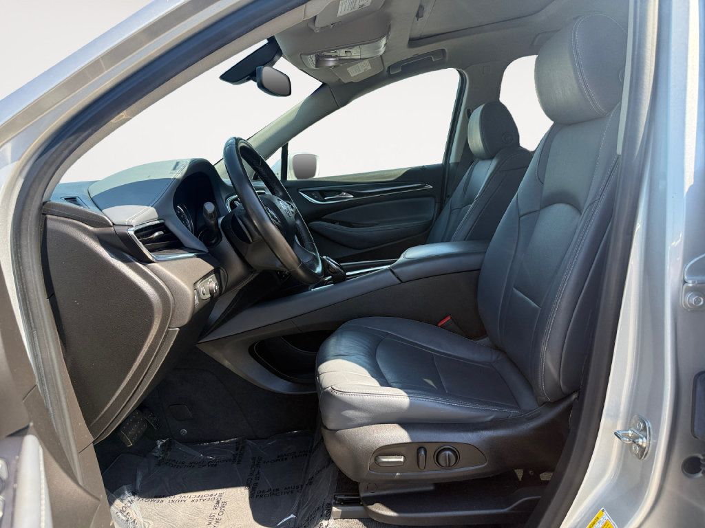 Used 2019 Buick Enclave Essence w/ LPO, Luxury Package AWD/4WD image 9