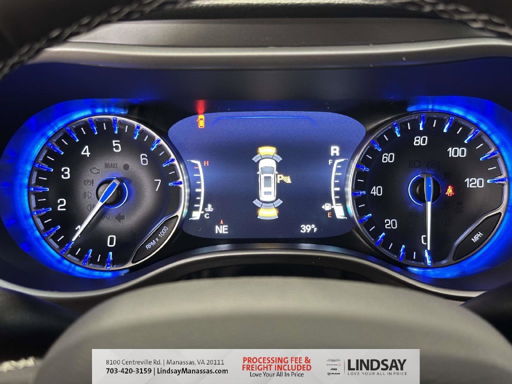 New 2026 Chrysler Pacifica Select w/ S Appearance Package FWD image 32