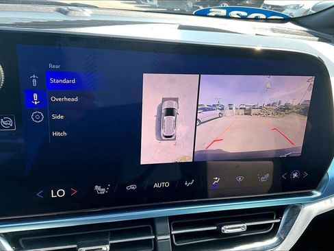 Used 2025 Chevrolet Equinox EV LT FWD image 21