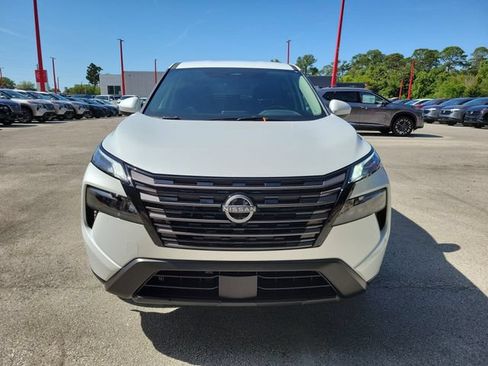 New 2026 Nissan Rogue SV FWD image 6
