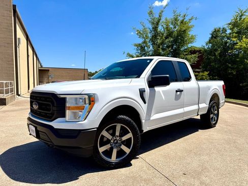 Used 2022 Ford F150 XL w/ Equipment Group 101A High AWD/4WD image 4