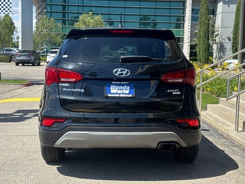 Used 2018 Hyundai Santa Fe Sport AWD/4WD image 6