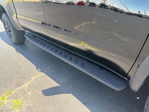 Used 2023 Chevrolet Silverado 1500 ZR2 w/ Technology Package AWD/4WD image 5