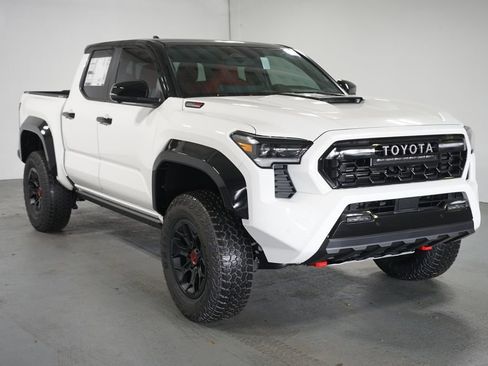 New 2026 Toyota Tacoma TRD Pro image 3