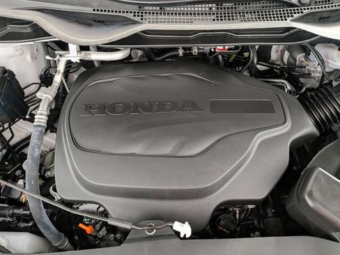 Used 2025 Honda Odyssey EX-L image 30