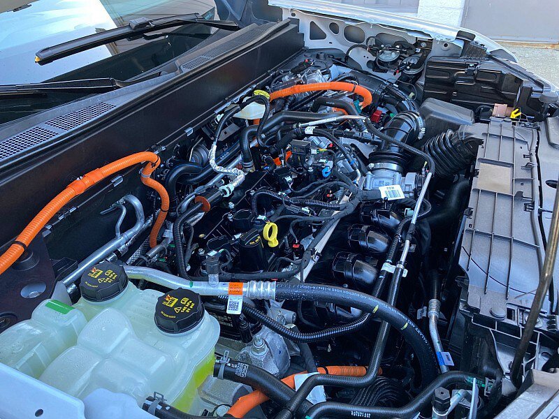 Certified 2026 Ford Maverick XL w/ Equipment Group 101A AWD/4WD image 61