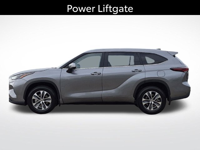 Certified 2026 Toyota Highlander XLE AWD/4WD image 10