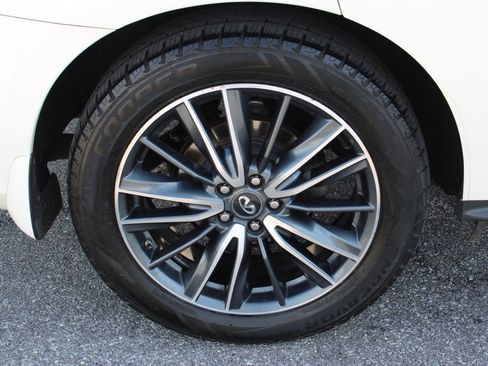 Used 2017 INFINITI QX60 Luxe w/ Deluxe Technology Package image 38