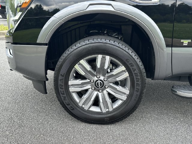 Certified 2024 Nissan Titan Platinum Reserve w/ Moonroof Package AWD/4WD image 13