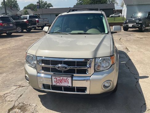 Used 2012 Ford Escape Limited AWD/4WD image 7