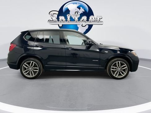 Used 2017 BMW X3 xDrive28i image 12