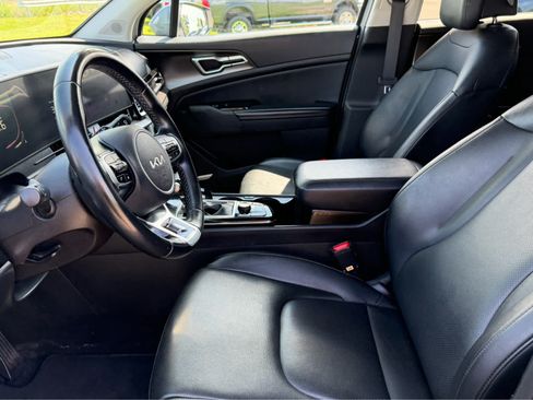 Used 2023 Kia Sportage EX FWD image 17