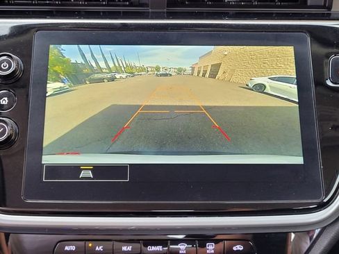 Used 2023 Chevrolet Bolt EUV LT w/ Convenience Package FWD image 13