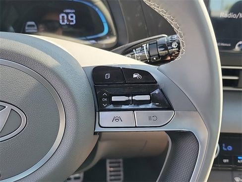 New 2025 Hyundai Elantra Sport image 5