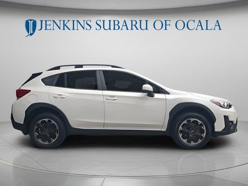 Used 2021 Subaru Crosstrek 2.0i Premium w/ Moonroof Package AWD/4WD image 9