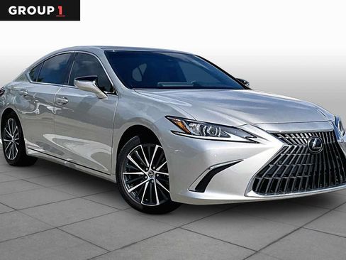 Certified 2024 Lexus ES 350 w/ Premium Package FWD image 3