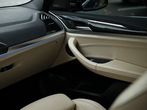 Used 2021 BMW X3 xDrive30e w/ Premium Package image 28