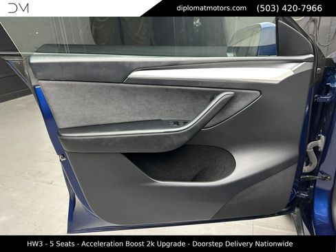 Used 2023 Tesla Model Y Long Range AWD/4WD image 24