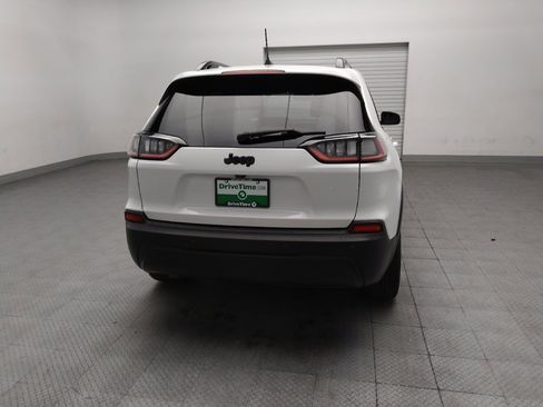 Used 2020 Jeep Cherokee Latitude Plus FWD image 7