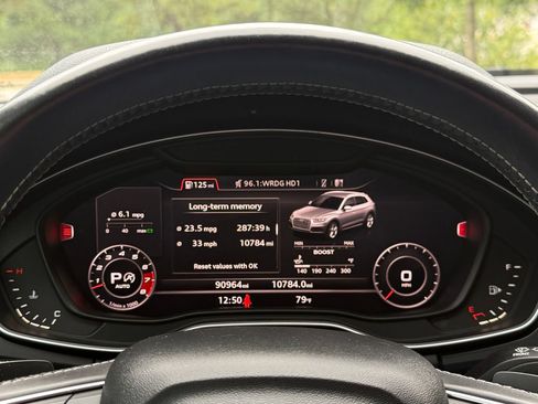Used 2018 Audi SQ5 Prestige w/ Prestige Package AWD/4WD image 28
