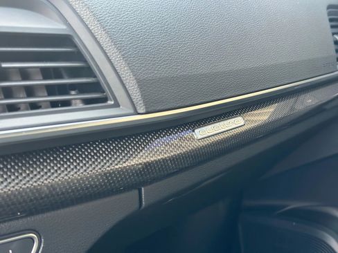 Used 2018 Audi SQ5 Prestige w/ Prestige Package image 30