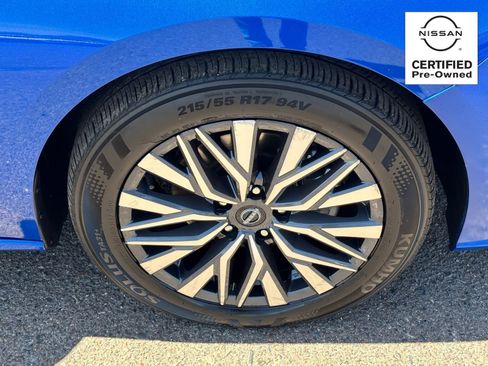 Certified 2025 Nissan Altima 2.5 SV FWD image 8