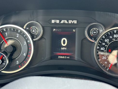 Used 2024 RAM 2500 Big Horn image 36