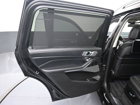 Used 2019 BMW X7 xDrive50i w/ Premium Package AWD/4WD image 31