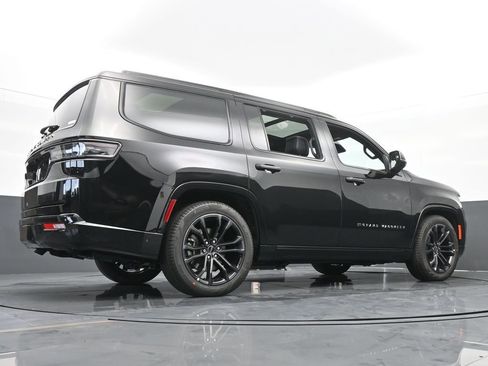 Used 2024 Jeep Grand Wagoneer Series II w/ Quick Order Packagew 28T image 70