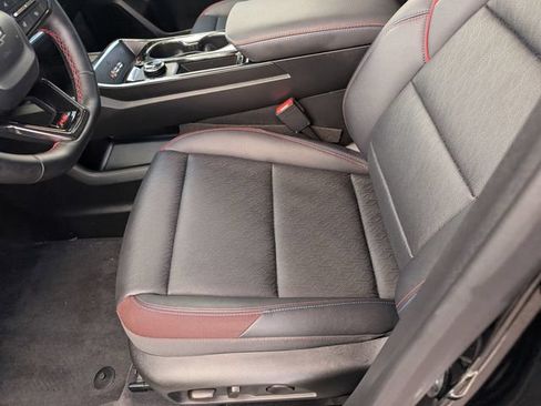 Used 2025 Chevrolet Equinox RS w/ Safety and Technology Package AWD/4WD image 20