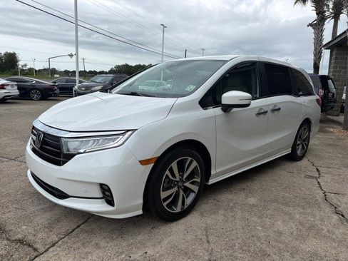 Used 2022 Honda Odyssey Touring image 11