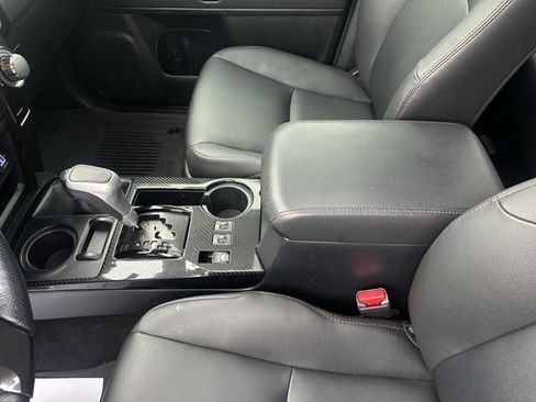 Used 2024 Toyota 4Runner TRD Off-Road Premium w/ Moonroof Package AWD/4WD image 22