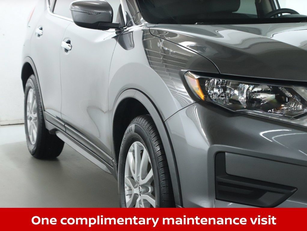 Used 2020 Nissan Rogue SV AWD/4WD image 10
