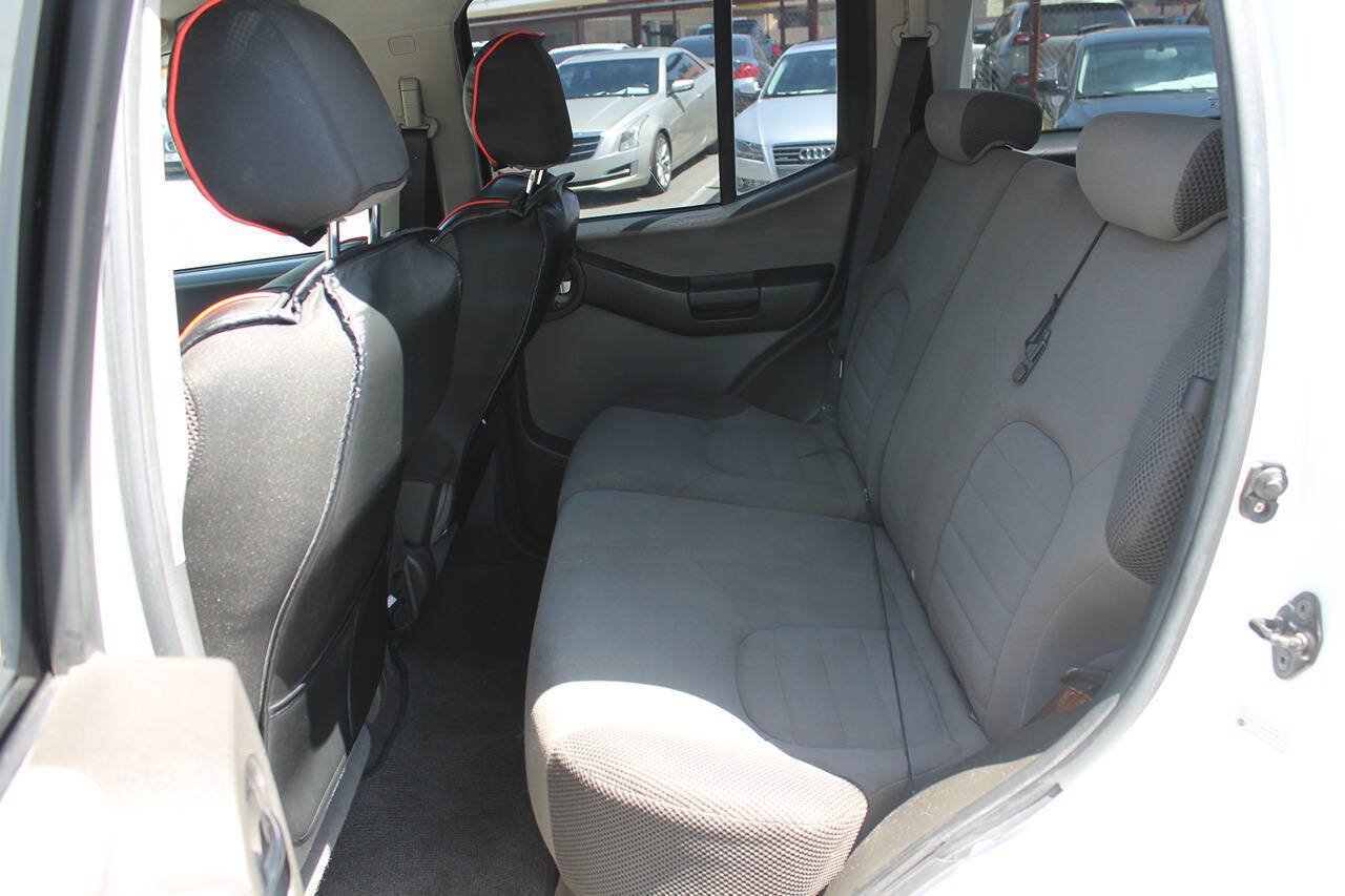 Used 2006 Nissan Xterra S AWD/4WD image 24